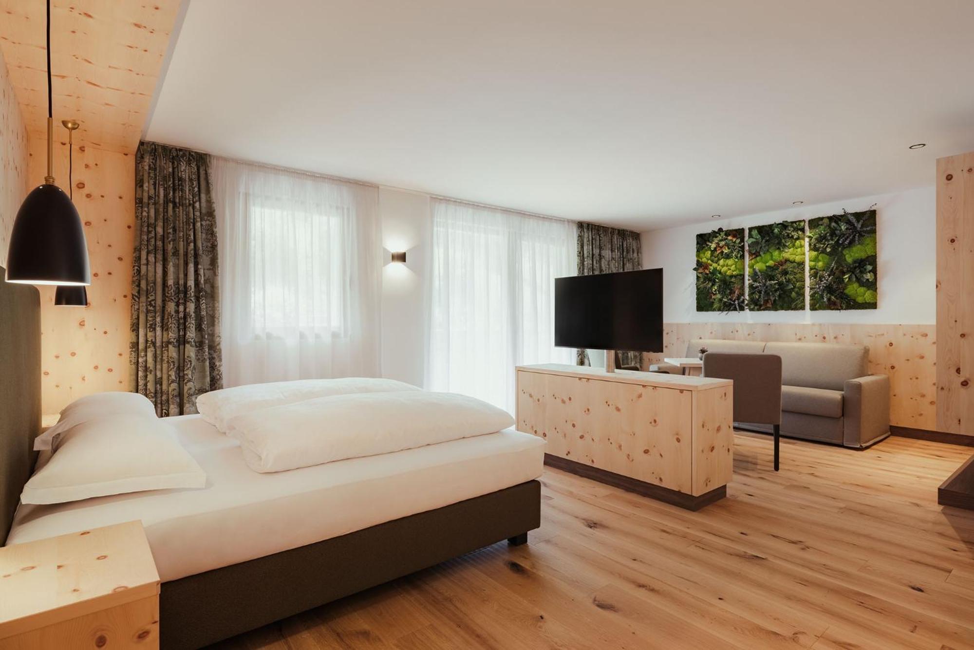 Hotel Digon Ортізеї Екстер'єр фото
