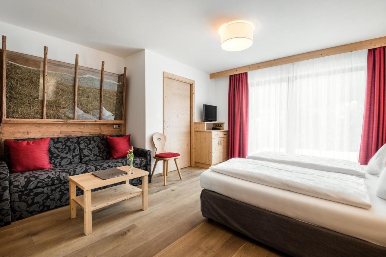Hotel Digon Ортізеї Екстер'єр фото