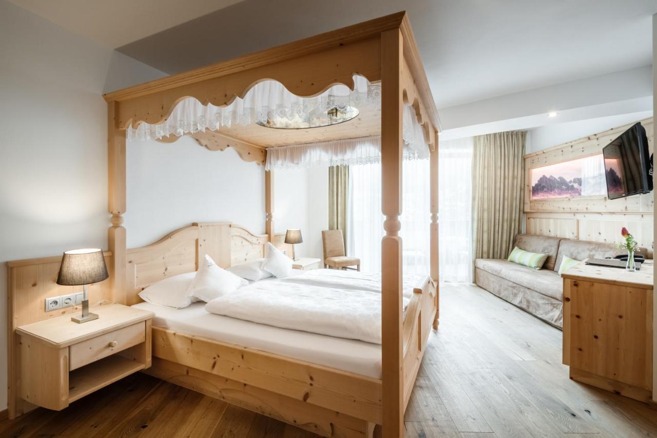 Hotel Digon Ортізеї Екстер'єр фото